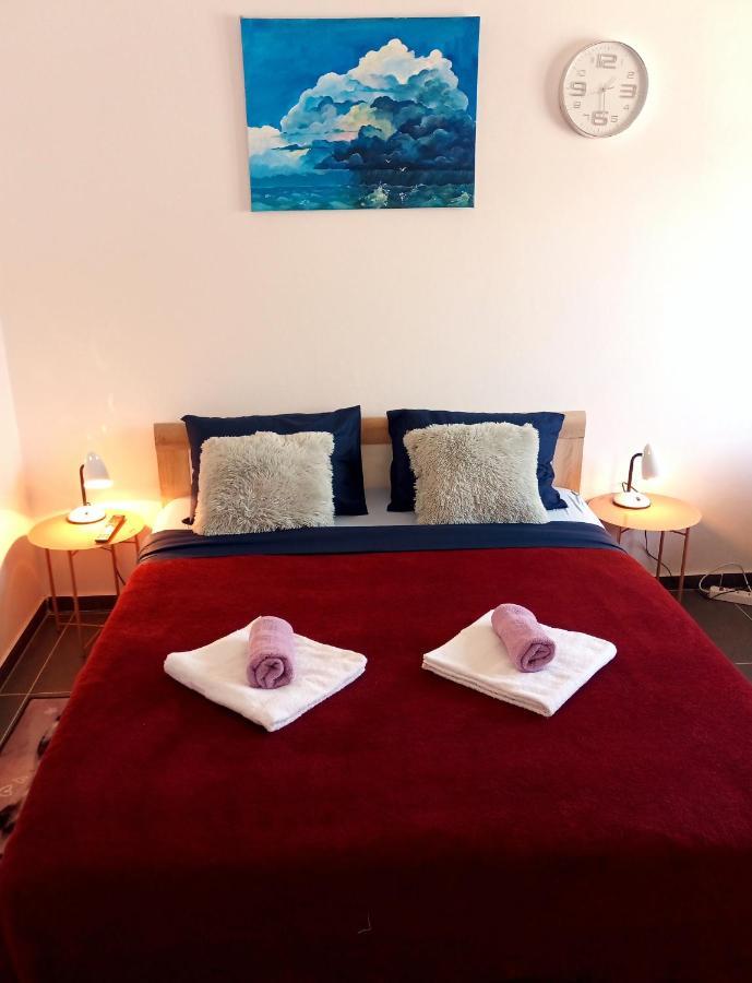 Apartman Abelia Pool View